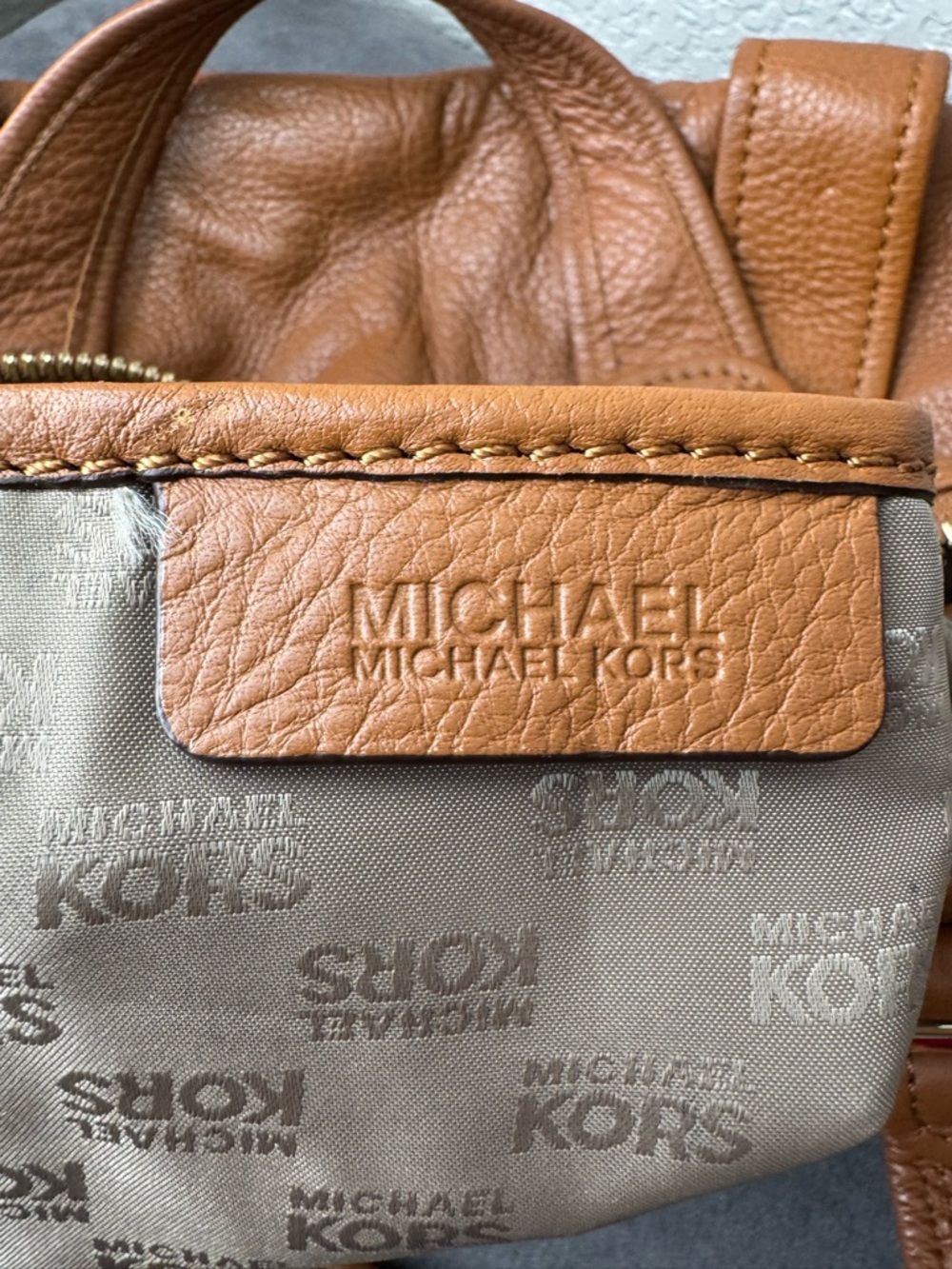 Michael Kors Pebbled Leather Shoulder Bag Brown Crossbody Gold Hardware - Picture 9 of 11